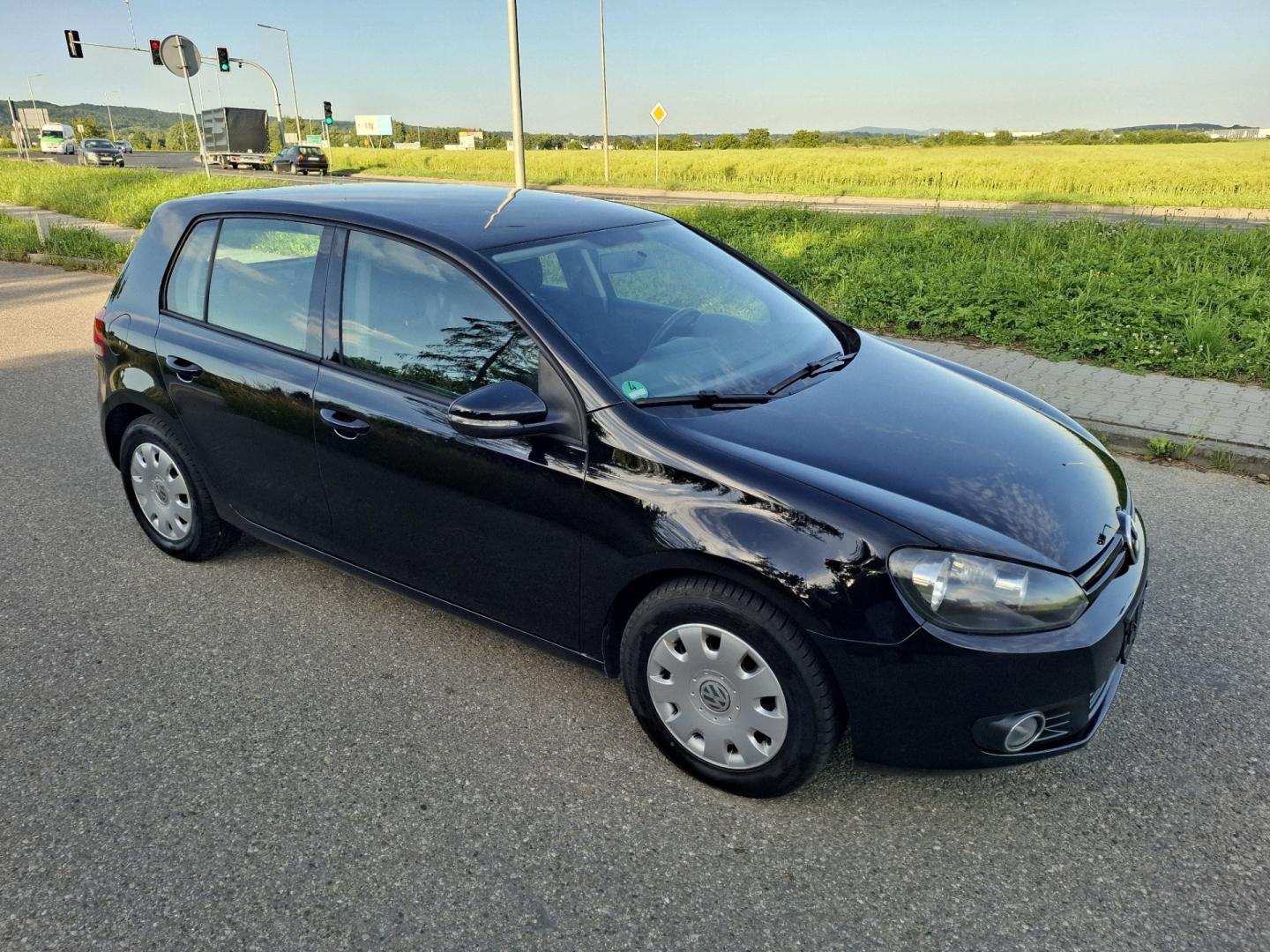 Volkswagen Golf VI 1.4 MPI 80KM 2009r Klima 5 Drzwi Hak Serwis