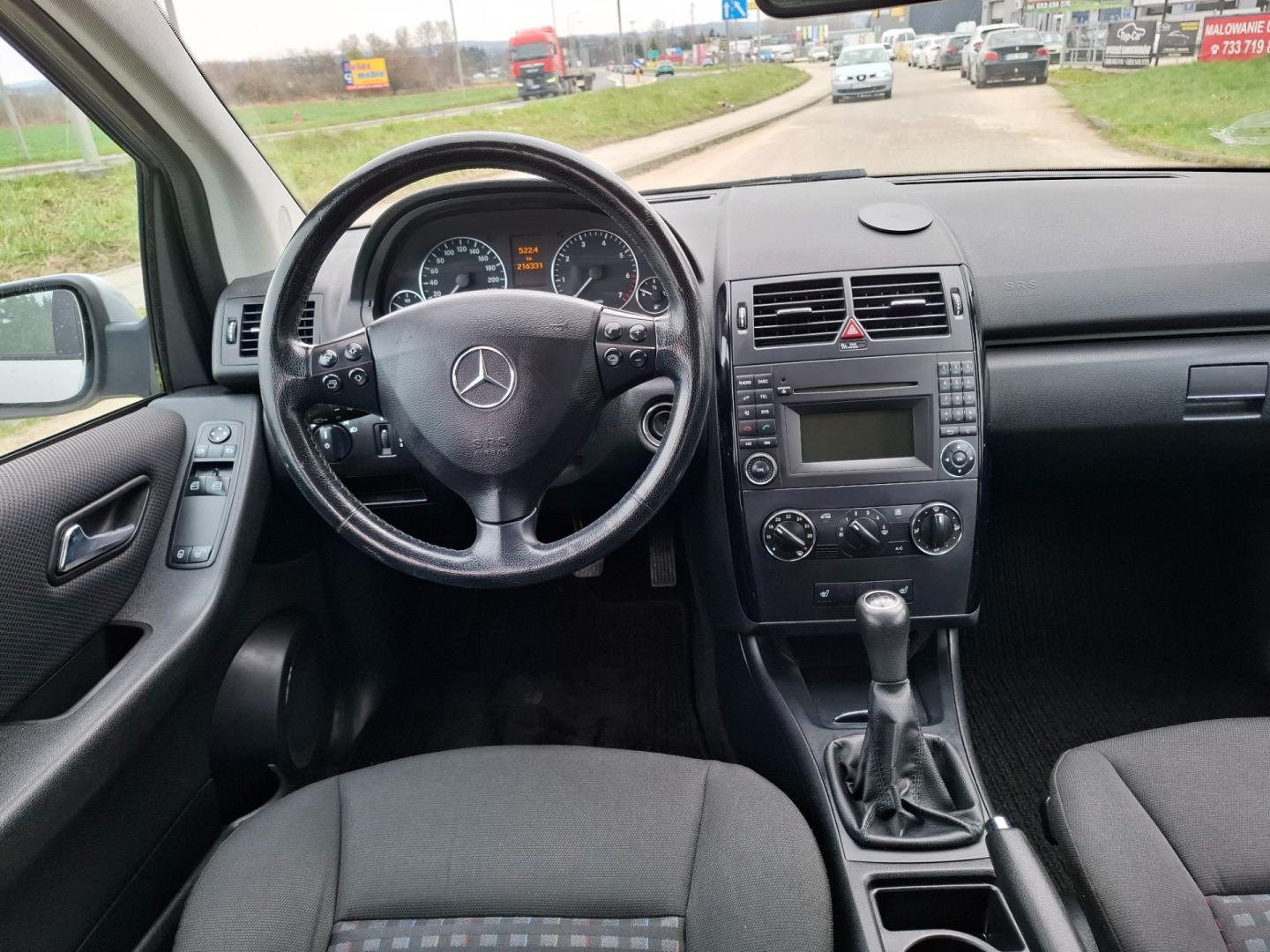 Mercedes A Klasa 1.5 Benzyna 95KM 2010r Grzane Fotele Hak Alu