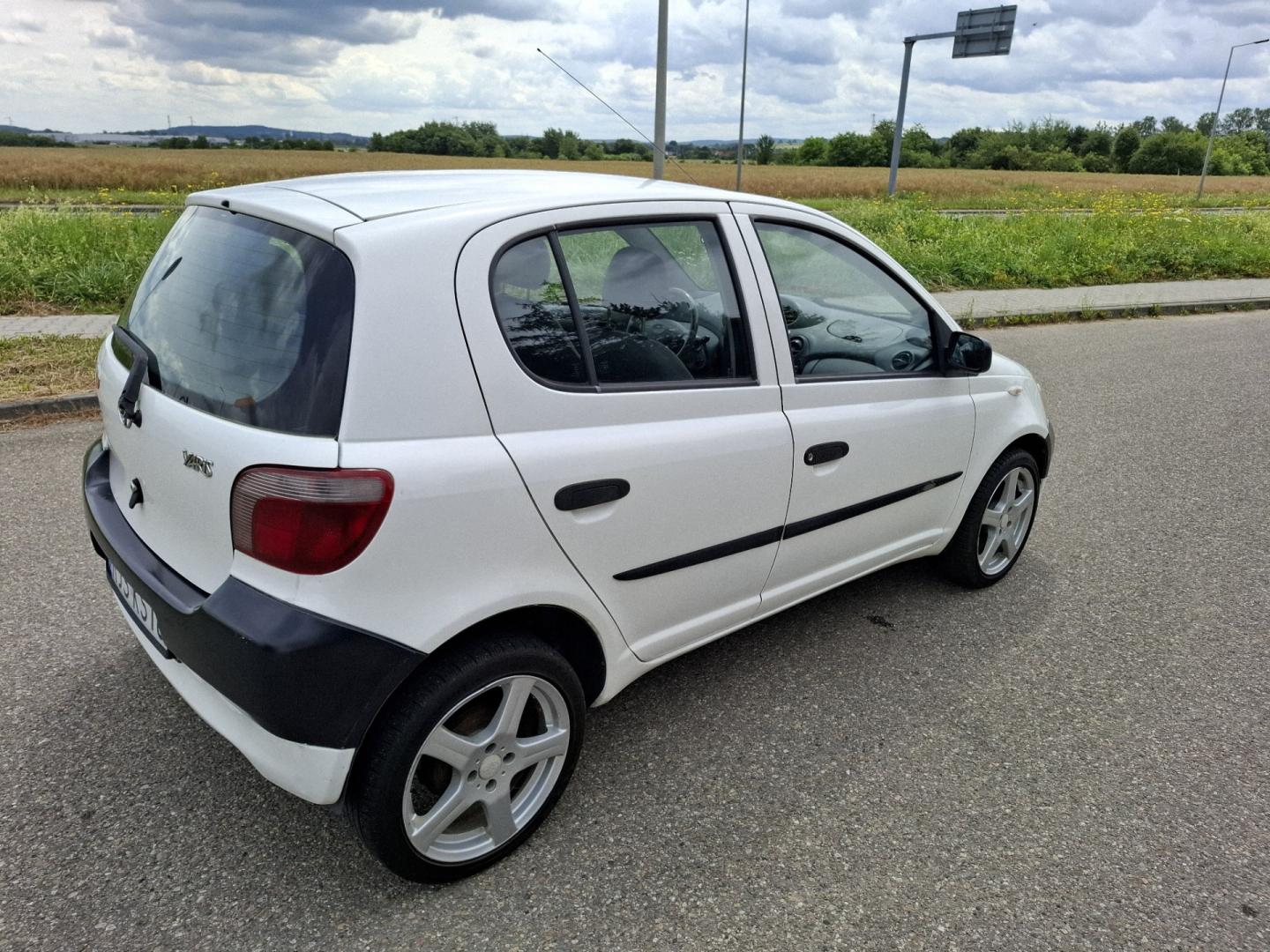 Toyota Yaris 1.0 Benzyna 1999r Alufelgi AirBag 5 Drzwi