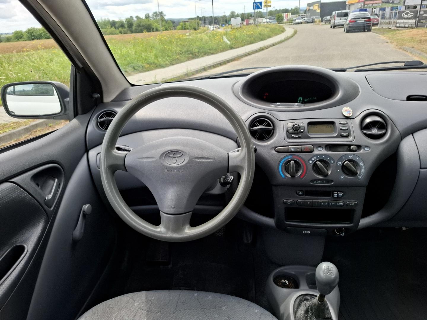 Toyota Yaris 1.0 Benzyna 1999r Alufelgi AirBag 5 Drzwi