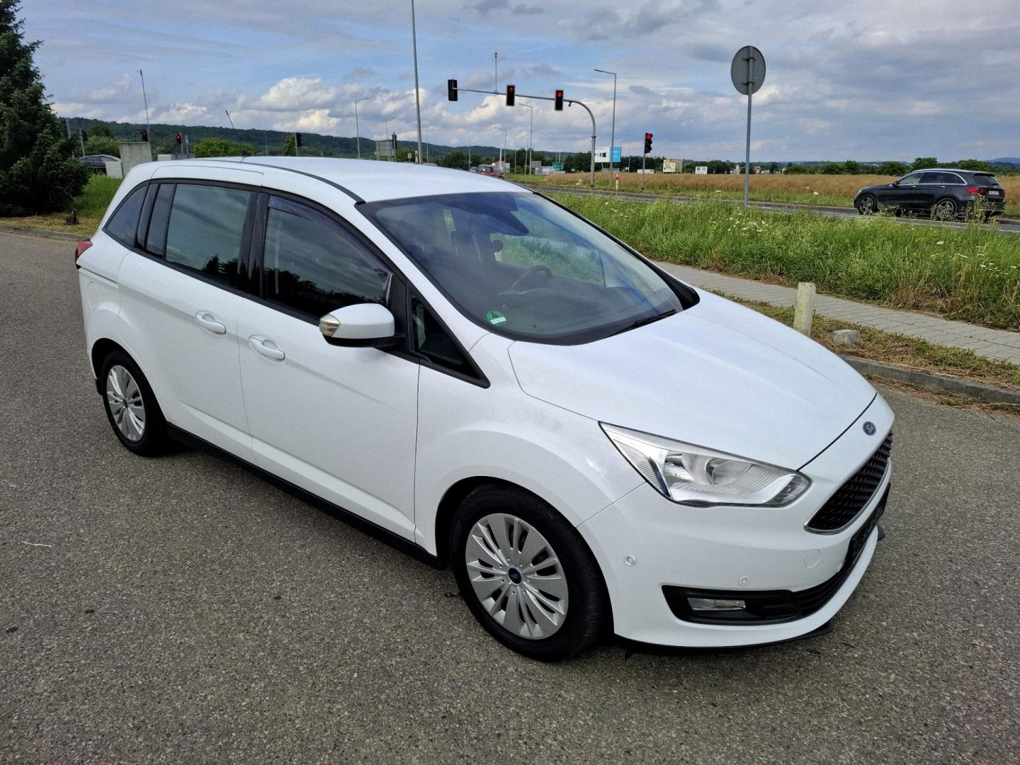 Ford Grand C-Max 1.5 Tdci 120KM Klima 2016r Czujniki Hak Navi Sam Park