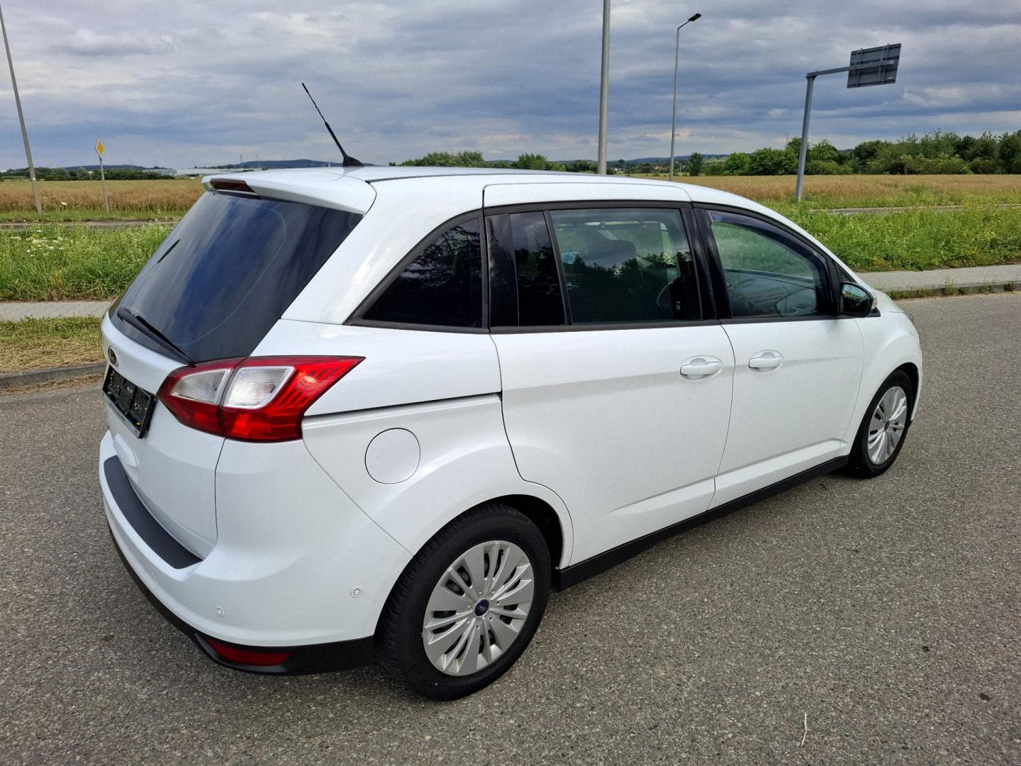 Ford Grand C-Max 1.5 Tdci 120KM Klima 2016r Czujniki Hak Navi Sam Park