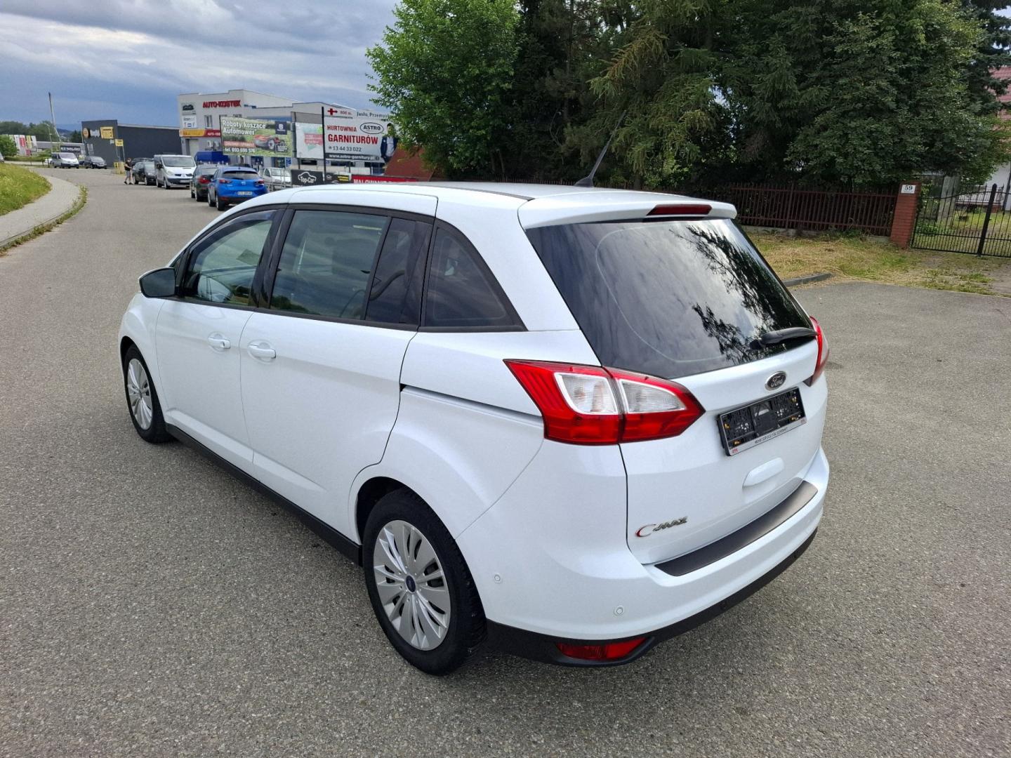Ford Grand C-Max 1.5 Tdci 120KM Klima 2016r Czujniki Hak Navi Sam Park