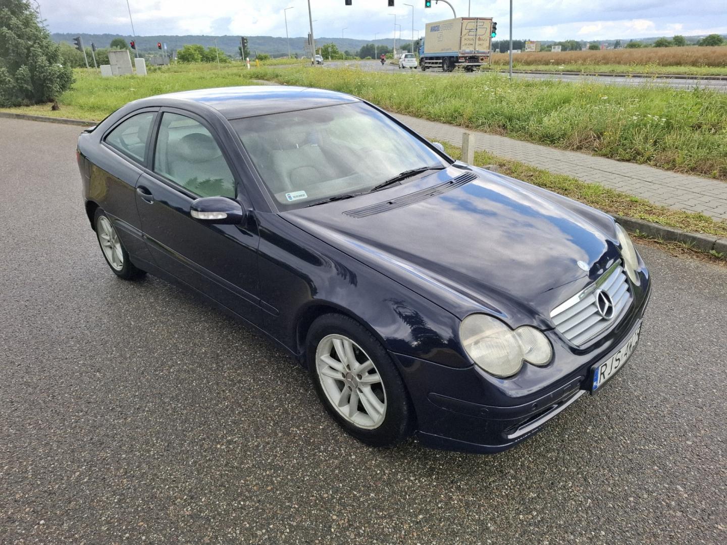 Mercedes-Benz C220 2.2CDI 143KM Coupe 2002r Automat Klima Alu