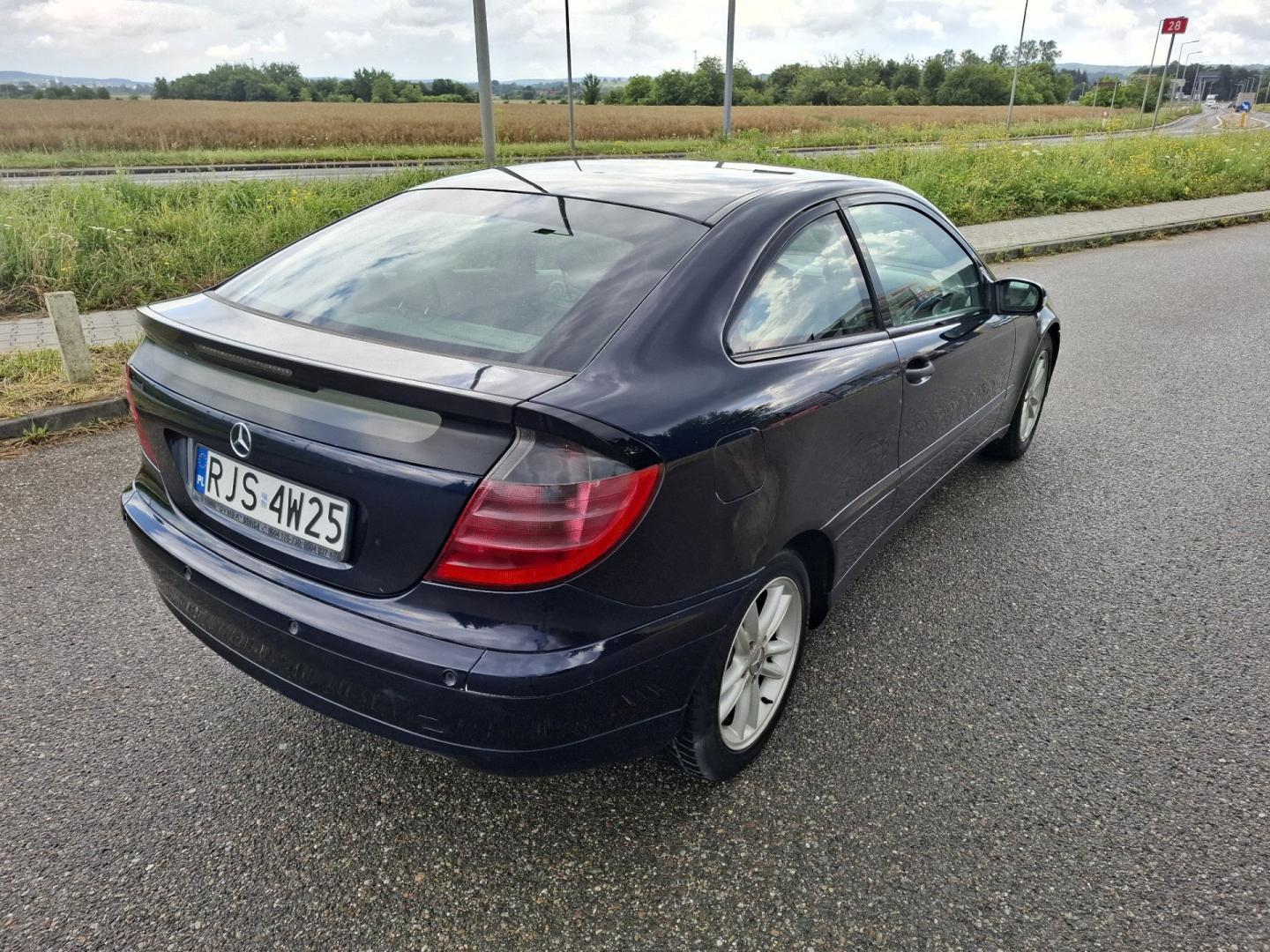 Mercedes-Benz C220 2.2CDI 143KM Coupe 2002r Automat Klima Alu