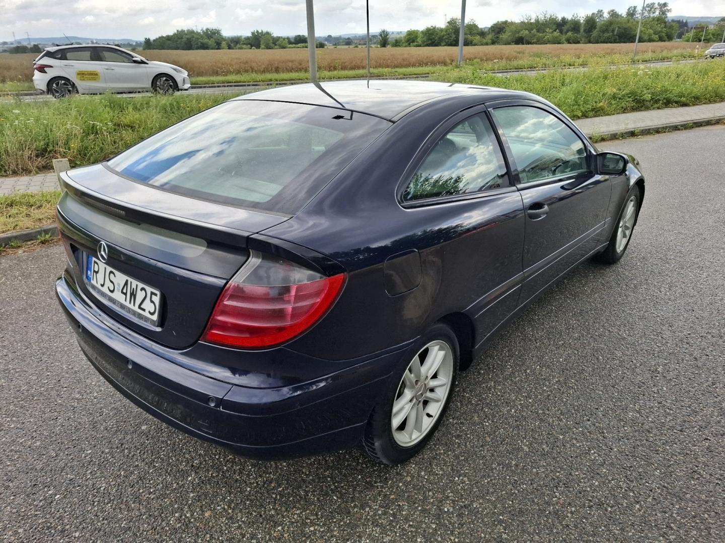 Mercedes-Benz C220 2.2CDI 143KM Coupe 2002r Automat Klima Alu