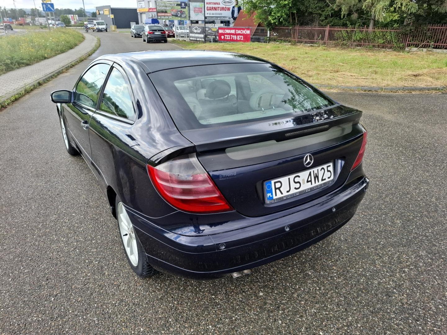 Mercedes-Benz C220 2.2CDI 143KM Coupe 2002r Automat Klima Alu