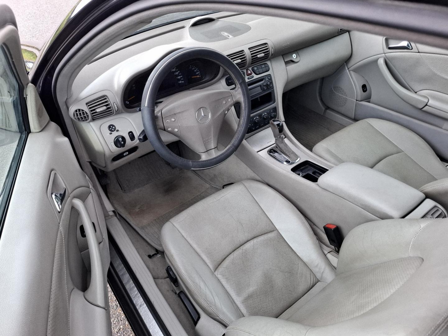 Mercedes-Benz C220 2.2CDI 143KM Coupe 2002r Automat Klima Alu