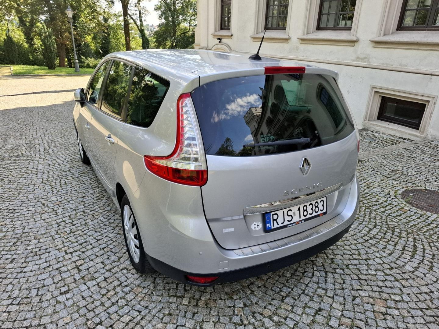 renault grand scenic iii lift 2.0 16v lpg automat 2015r 7 miejsc navi