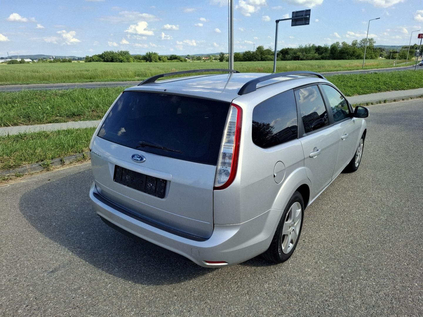 Ford Focus MK2 Lift 1.6 Benzyna 100KM 2008r Klima 2x Koła