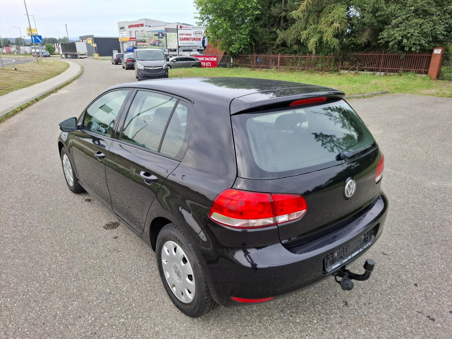 Volkswagen Golf 6 1.4 MPI 80KM 2009r Klima 5 Drzwi Hak Serwis