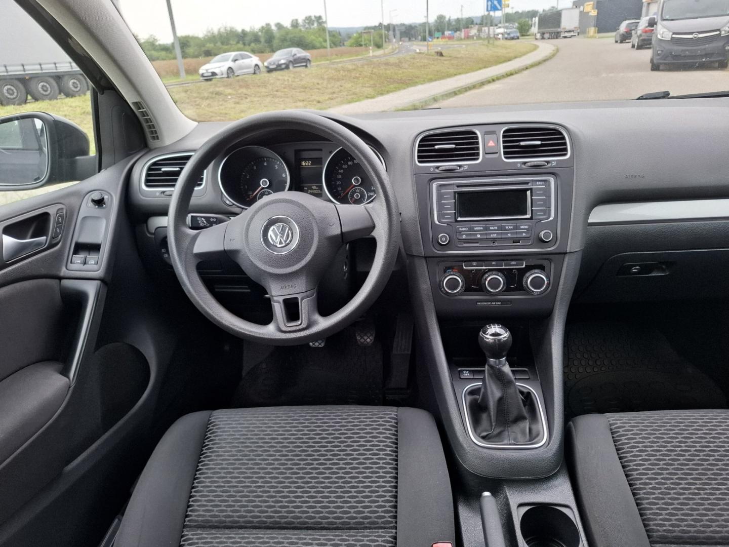 Volkswagen Golf 6 1.4 MPI 80KM 2009r Klima 5 Drzwi Hak Serwis