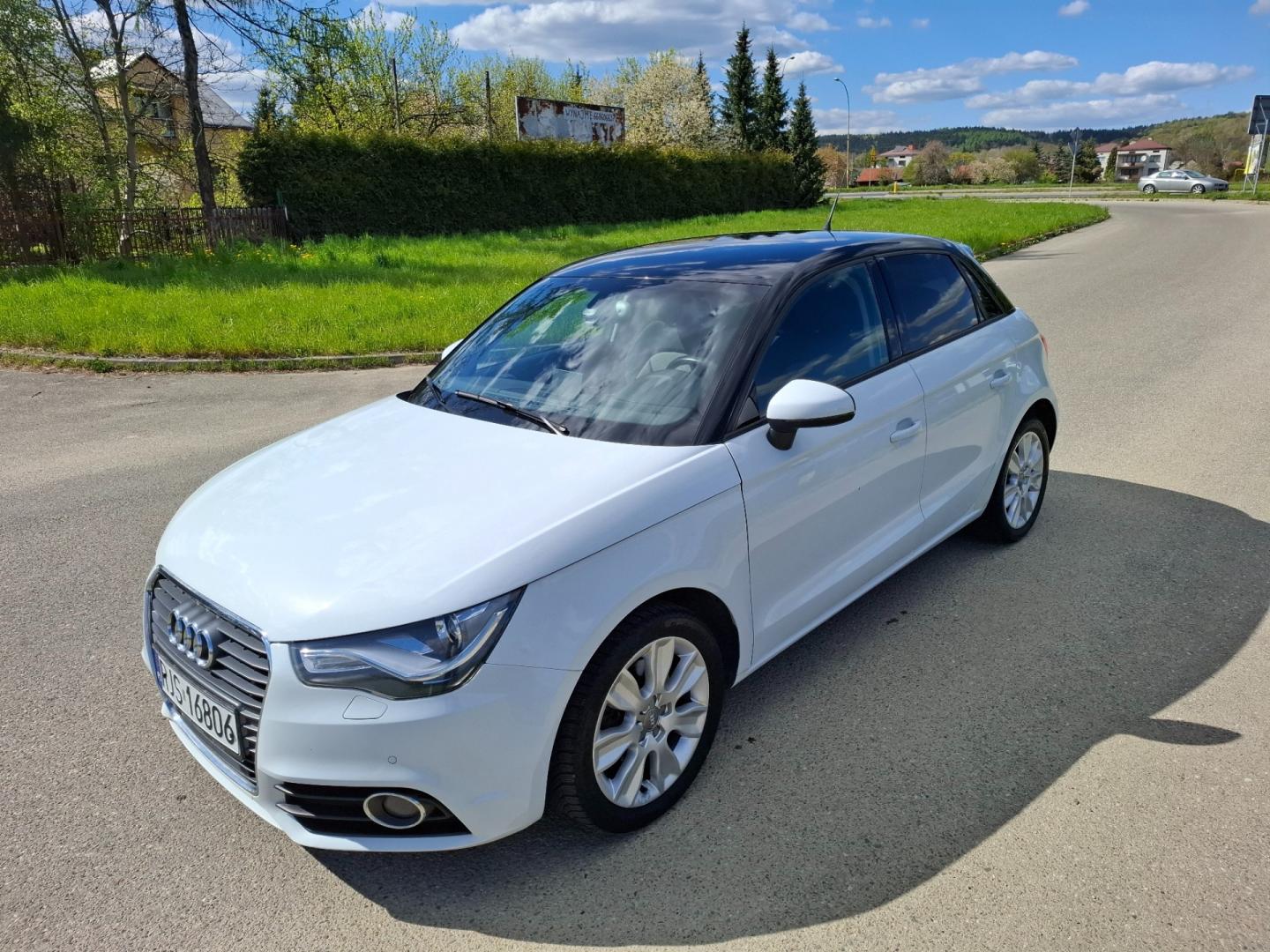 Audi A1 2.0 TDI 143KM 2012r Led Bi-Xenon Navi 2x Alu Biała 5 Drzwi