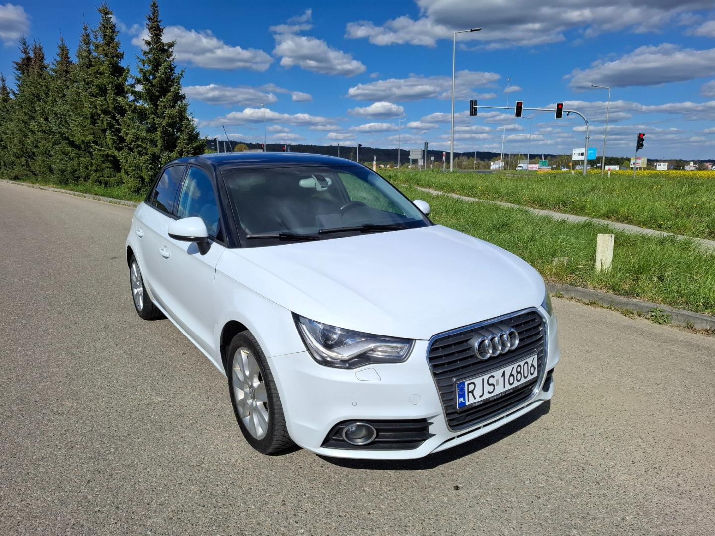 Audi A1 2.0 TDI 143KM 2012r Led Bi-Xenon Navi 2x Alu Biała 5 Drzwi