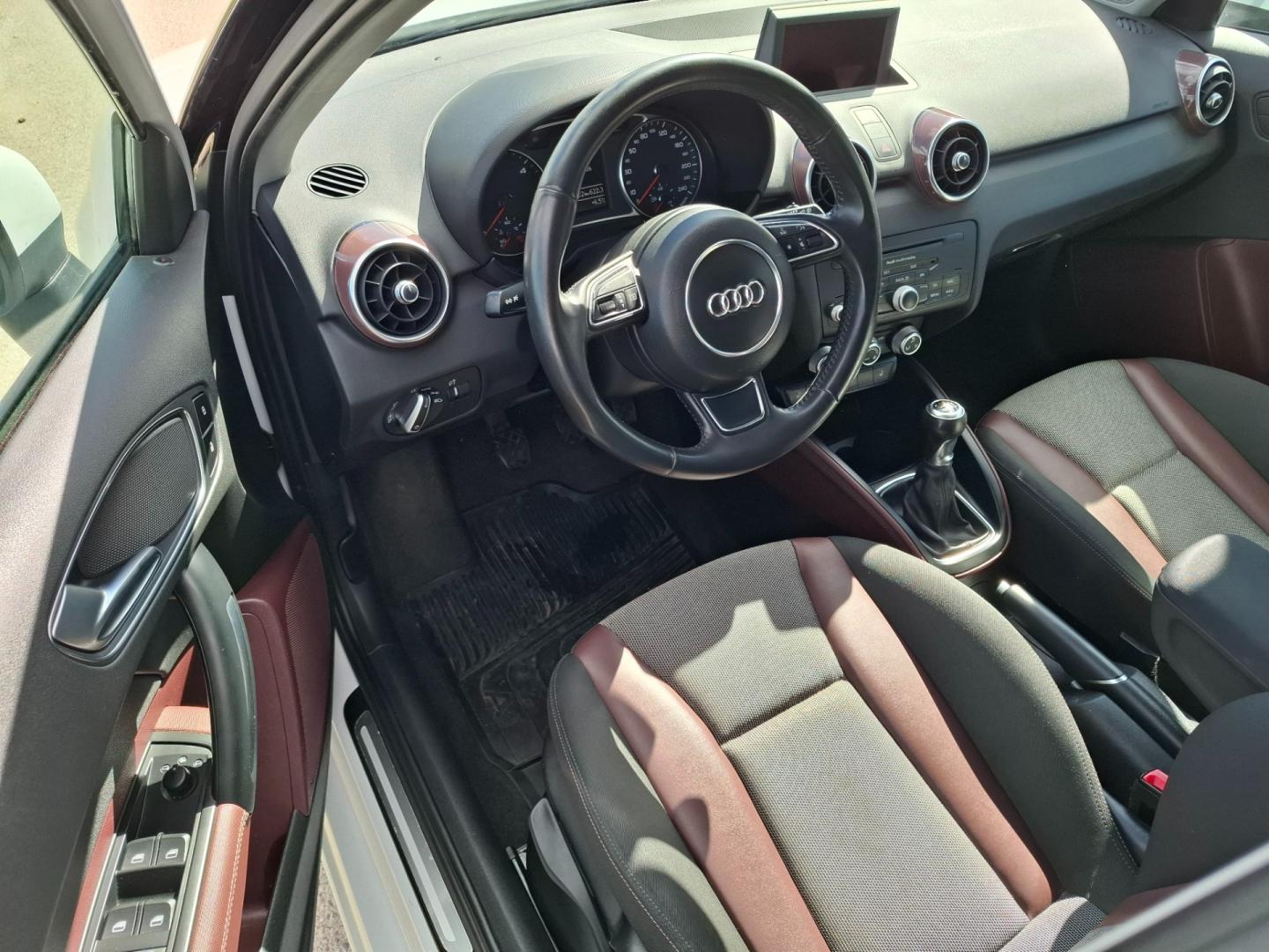 Audi A1 2.0 TDI 143KM 2012r Led Bi-Xenon Navi 2x Alu Biała 5 Drzwi