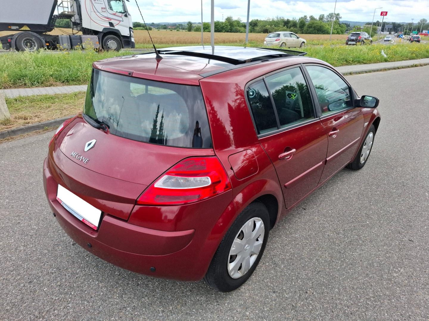 Renault Megane II Lift 1.6 16V 2007r Klima Tempomat 5 Drzwi