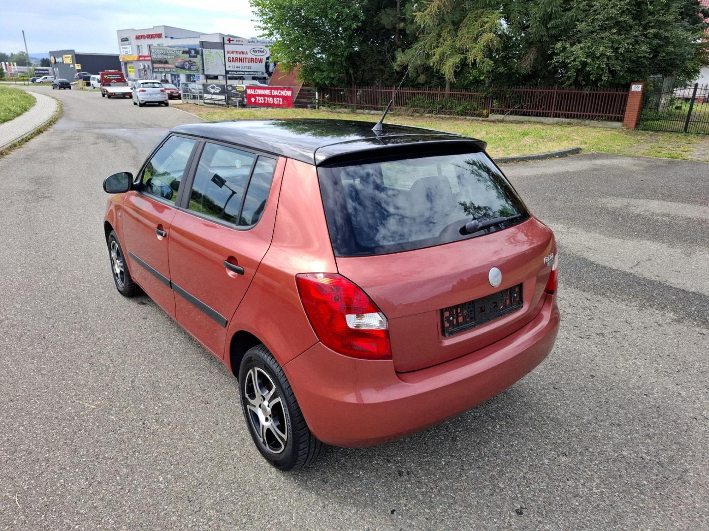 Skoda Fabia II 1.2 Benzyna 70KM Wspomaganie Klima Alu 2x Koła