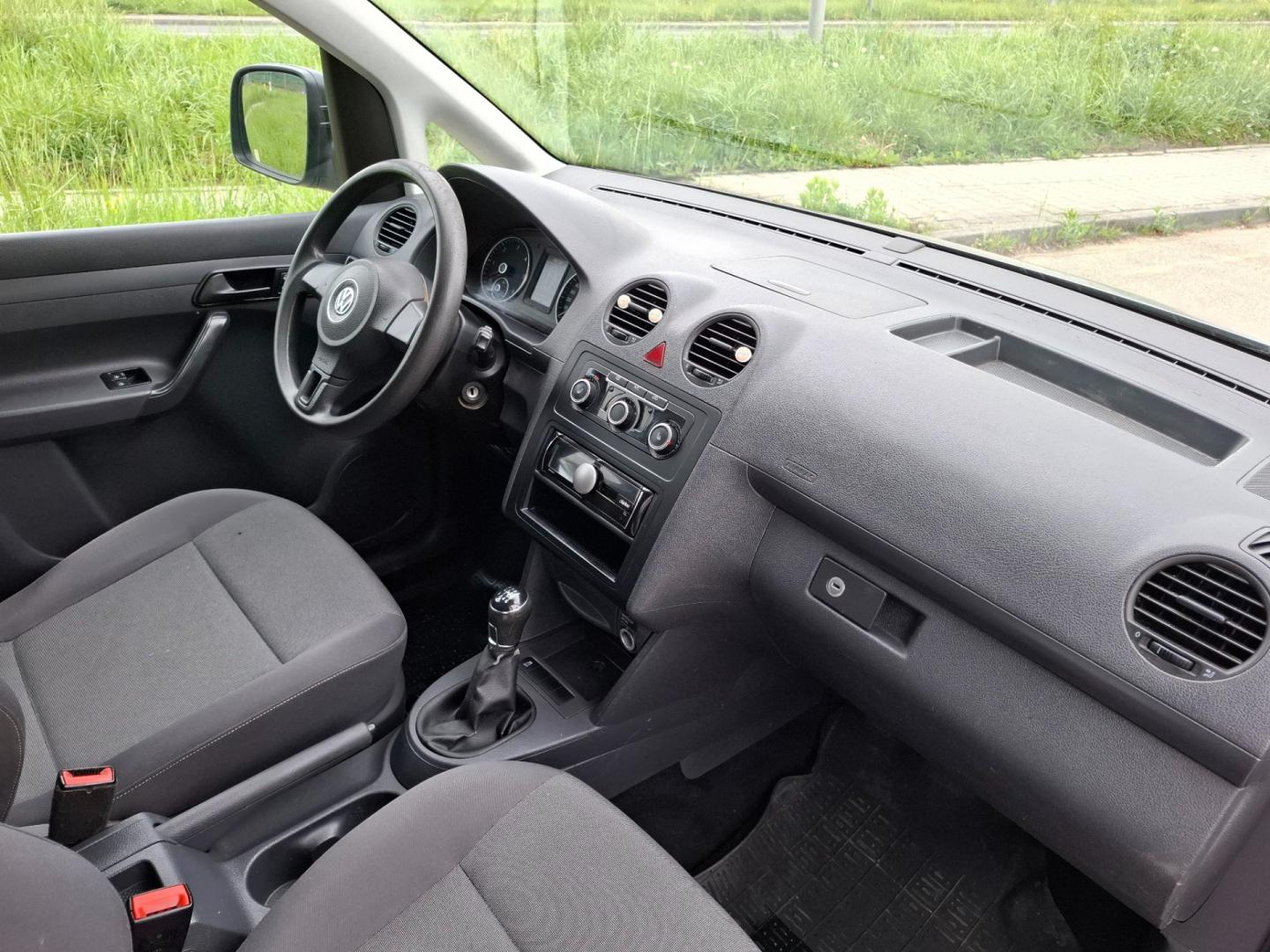 Volkswagen Caddy Lift 2.0 TDI 110KM 2014r Napęd 4x4 Klima 6 Bieg Hak