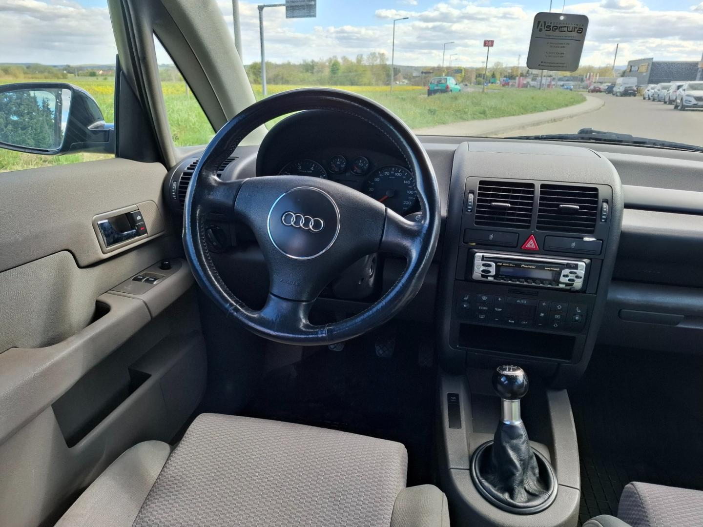 Audi A2 1.4 Benzyna 75KM 2001r Klima Alufelgi PDC