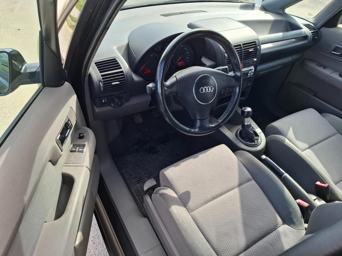 Audi A2 1.4 Benzyna 75KM 2001r Klima Alufelgi PDC
