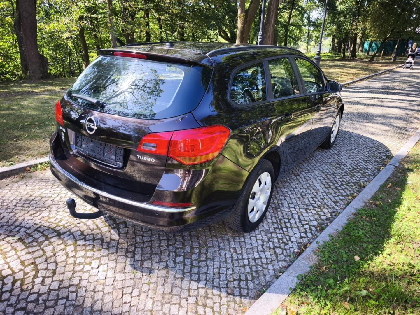 Opel Astra J 1.4 Benzyna Turbo 2014r Lift 6 Bieg Grzana Kierownica