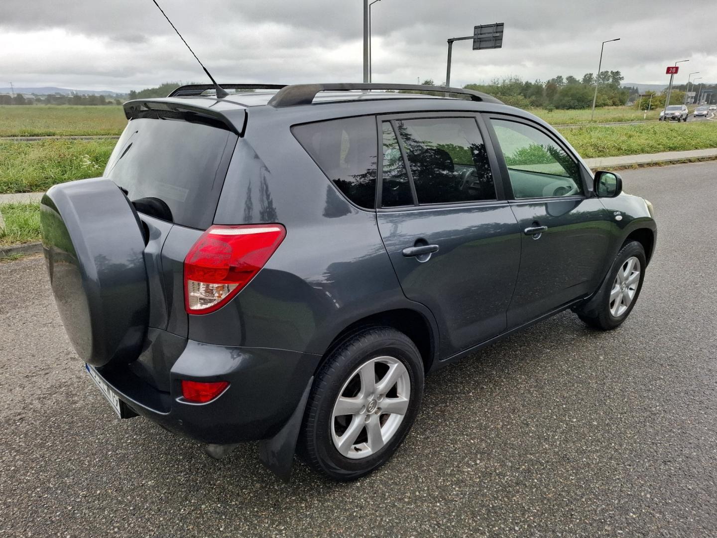 toyota rav4 iii 2.2 d4d 136km 4x4 6 bieg klima 2008r salon pl  stan
