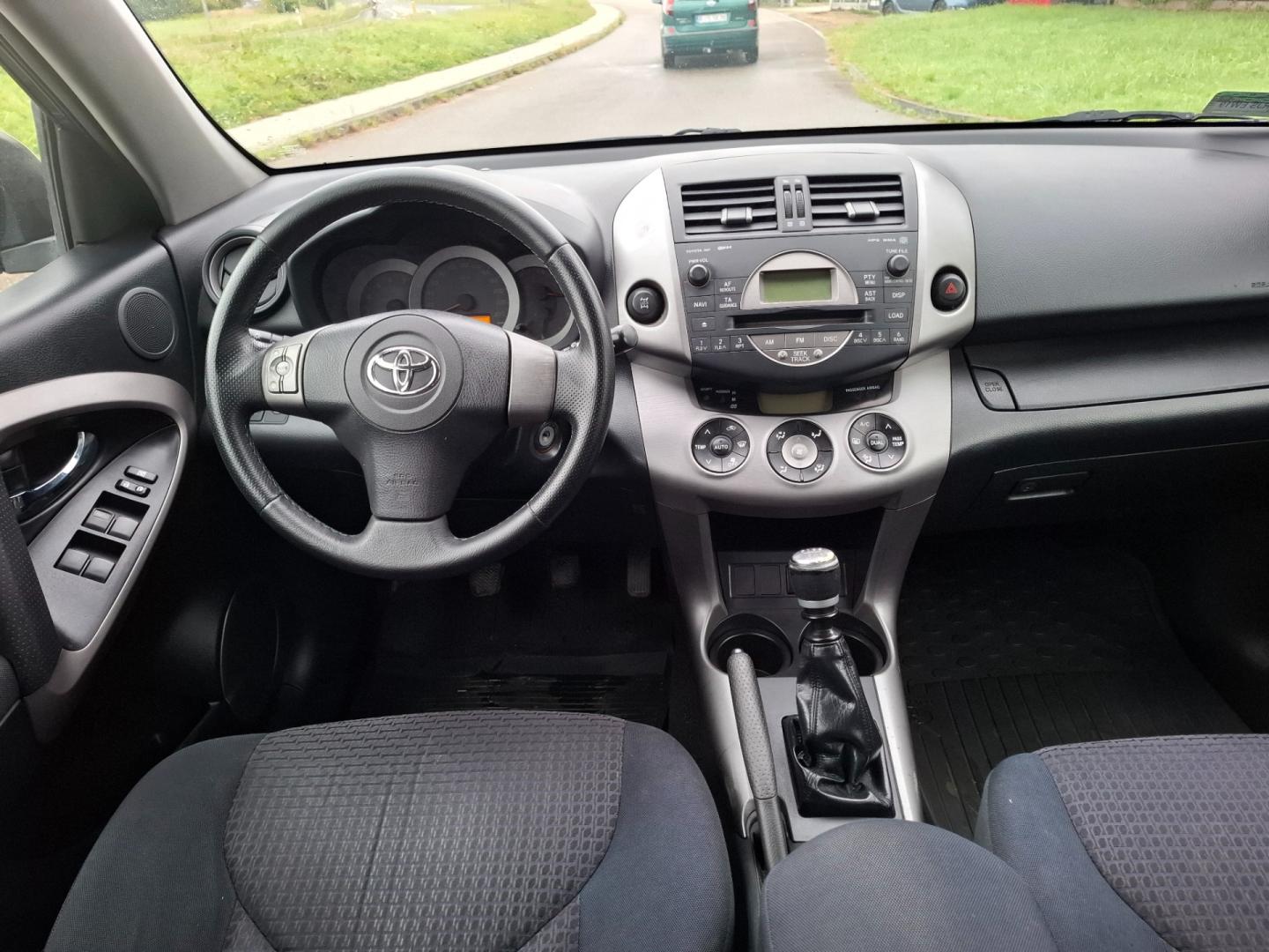 toyota rav4 iii 2.2 d4d 136km 4x4 6 bieg klima 2008r salon pl  stan
