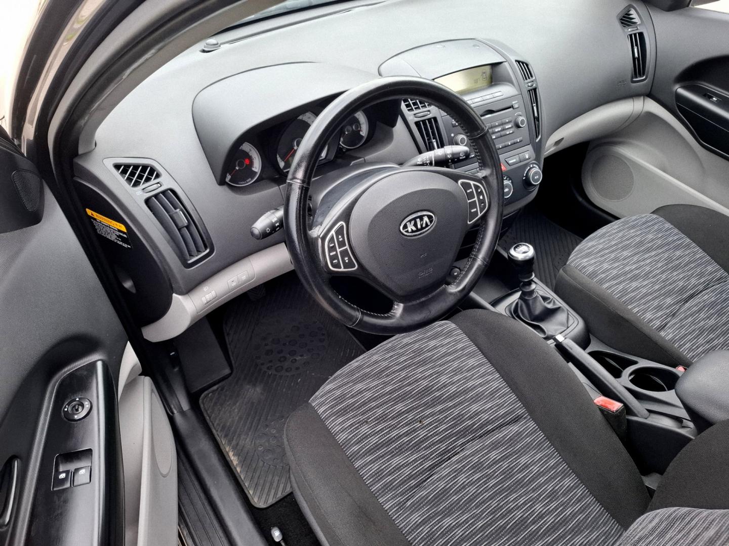 KIA Ceed 1.4 Benzyna 109KM 2008r Klima Nowy Rozrząd