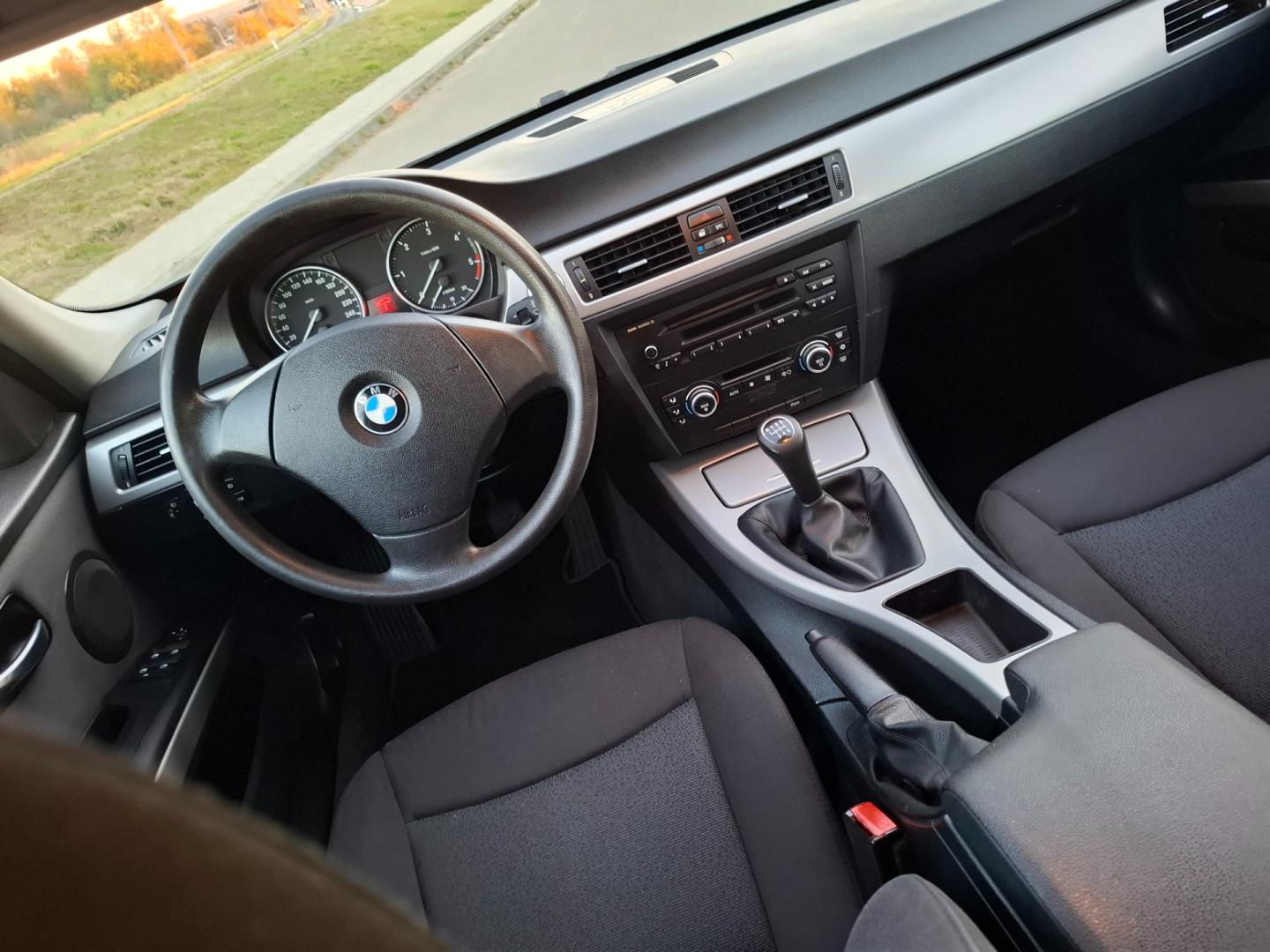 BMW 318d E91 2.0 Diesel 143KM 2008r Klima 6 Bieg Alu 19 HAK