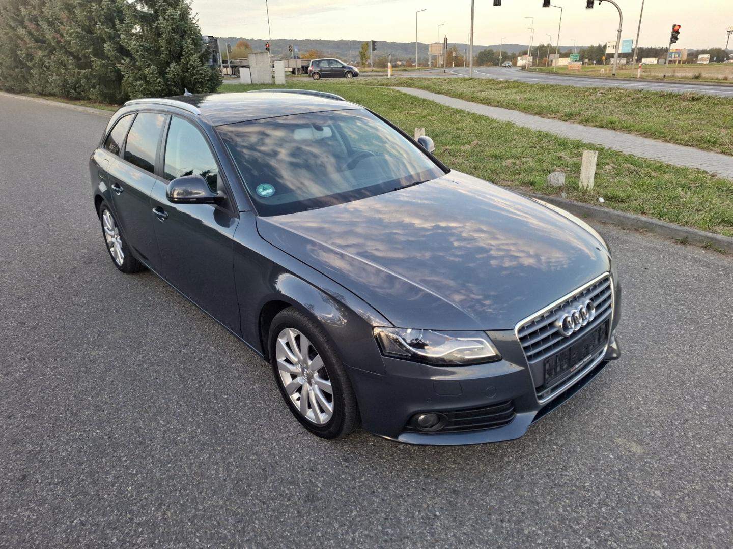 Audi A4 B8 2.0 TDI 143KM 2008r Led BiXenon Alu Hak Tempomat