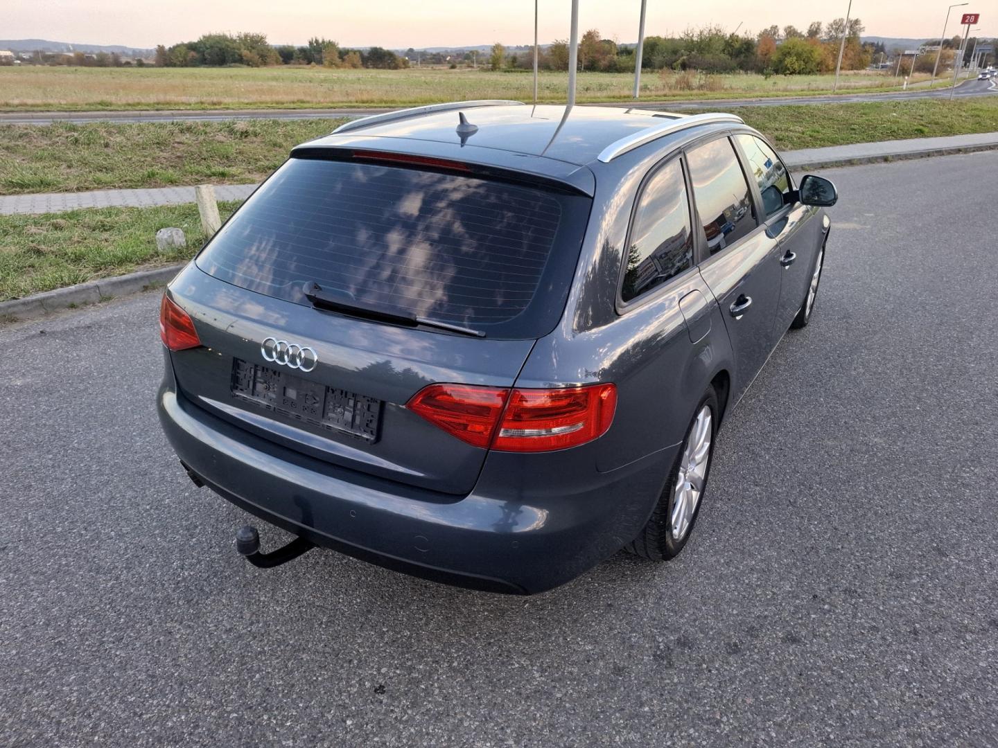 Audi A4 B8 2.0 TDI 143KM 2008r Led BiXenon Alu Hak Tempomat