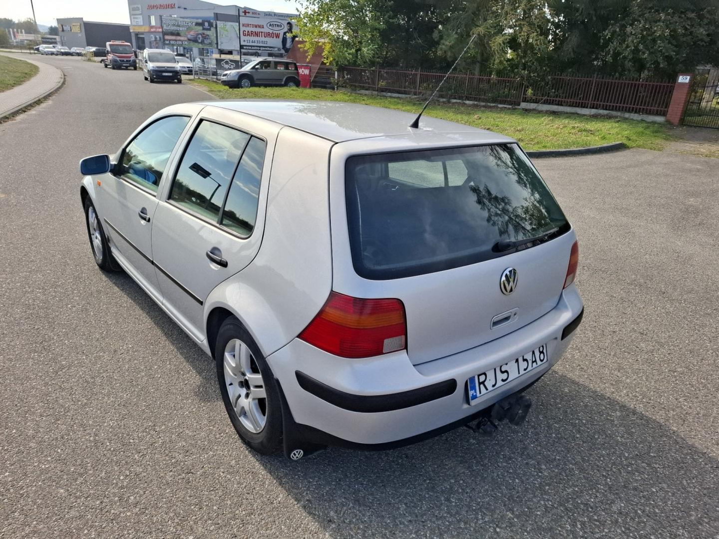 Volkswagen Golf IV 1.9 SDI 68KM 1998 Elektryka Hak Alu