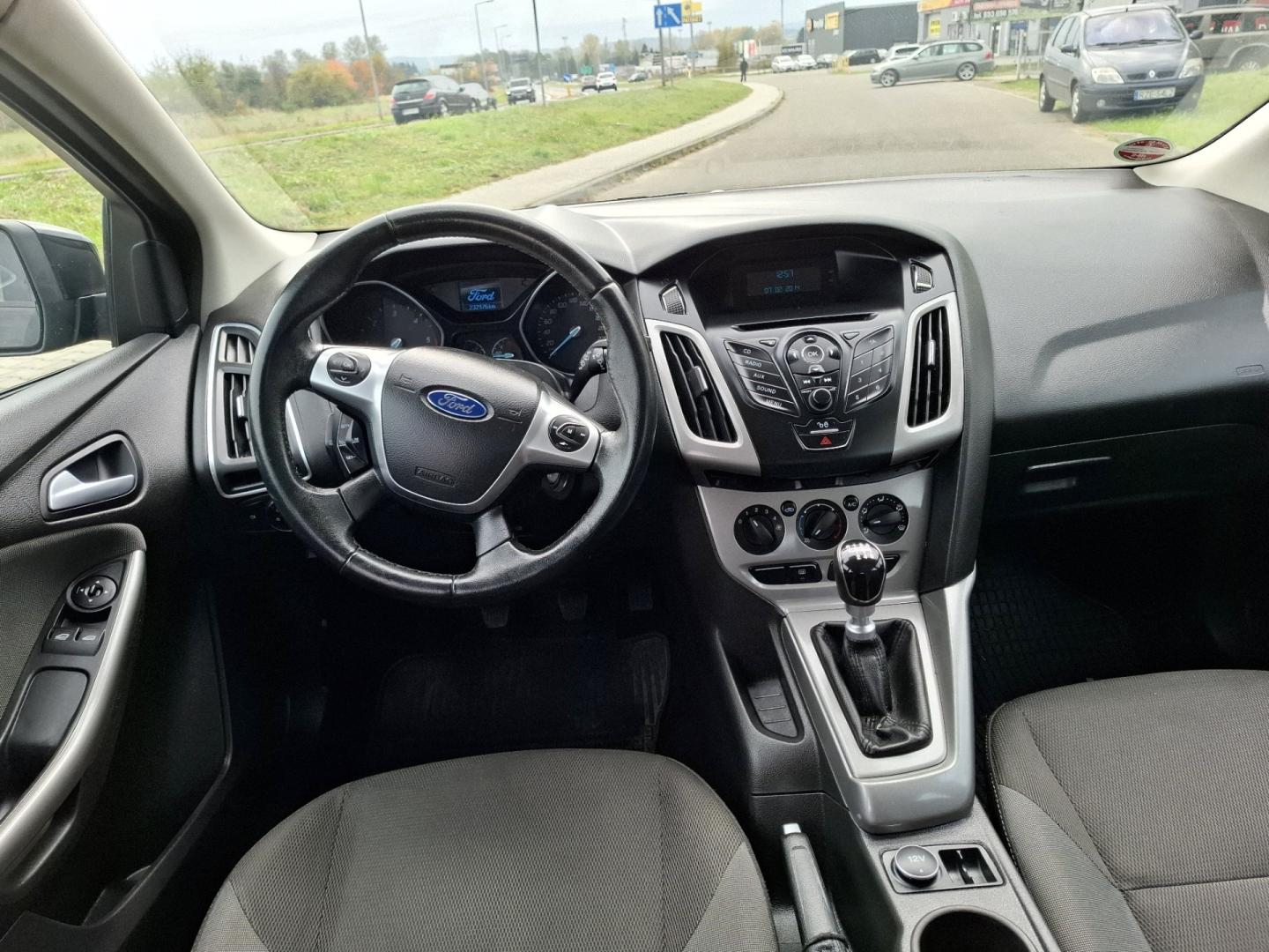ford focus mk3 1.6 tdci 115km 2014r klima hak