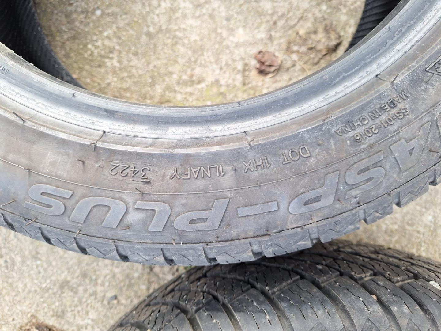 Opony zimowe 195/55/R15