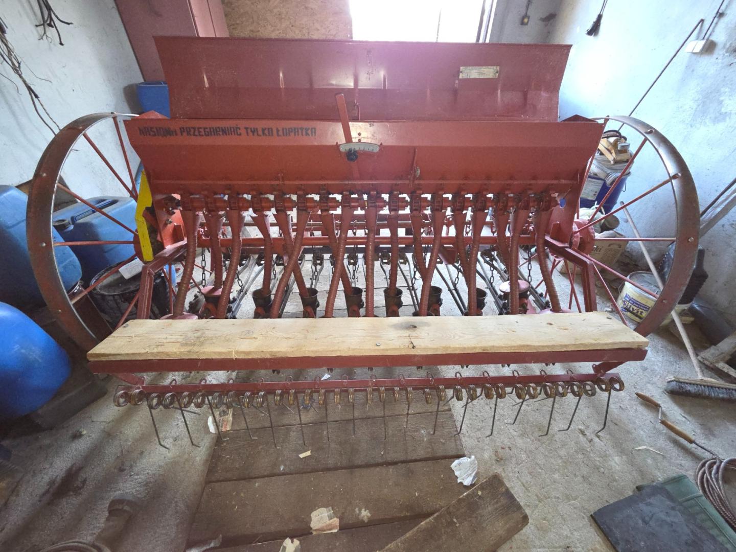 Siewnik 17 lejkow