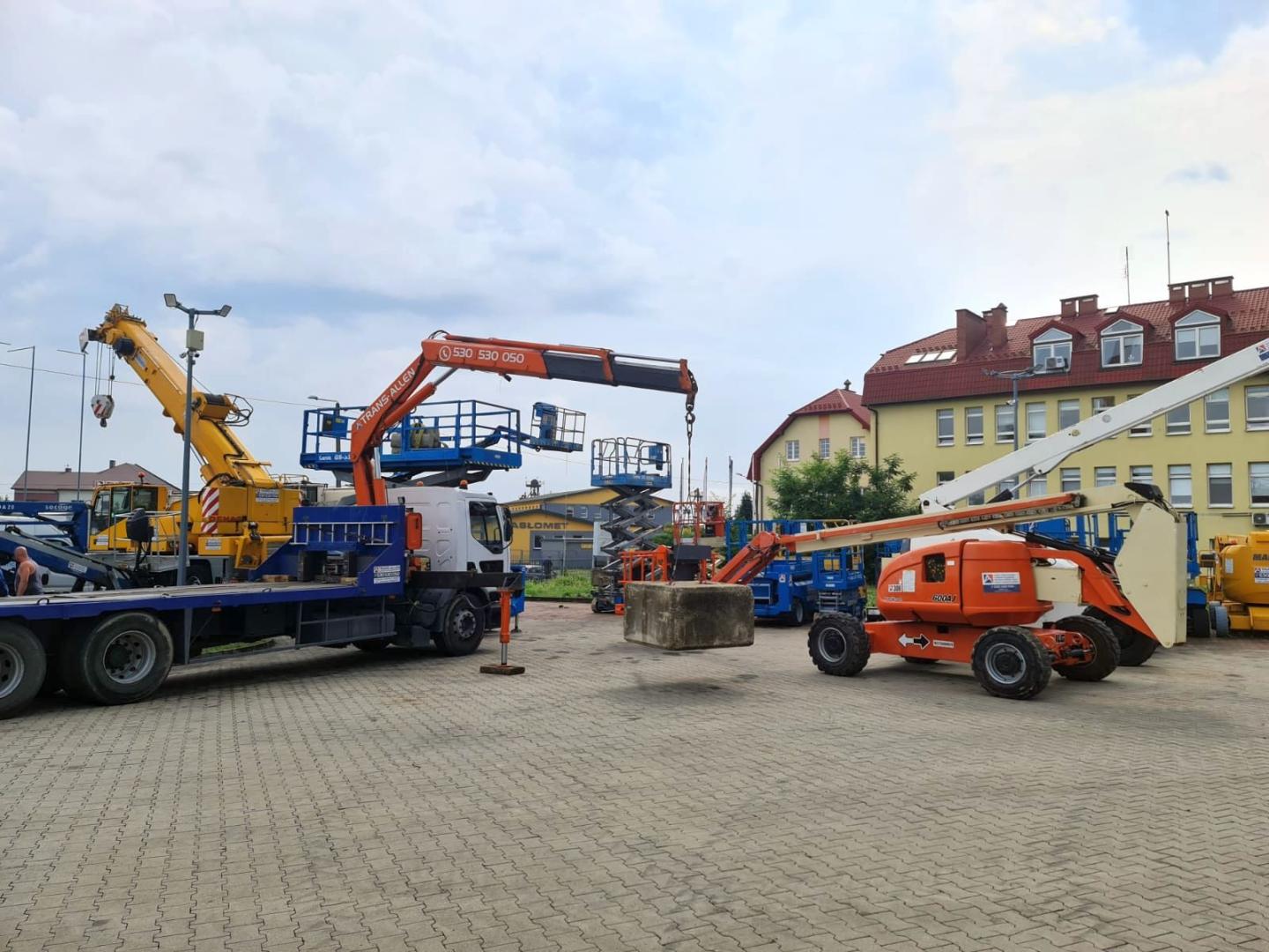 Praca dla Operatora żurawia samochodowego - dźwigu samojezdnego