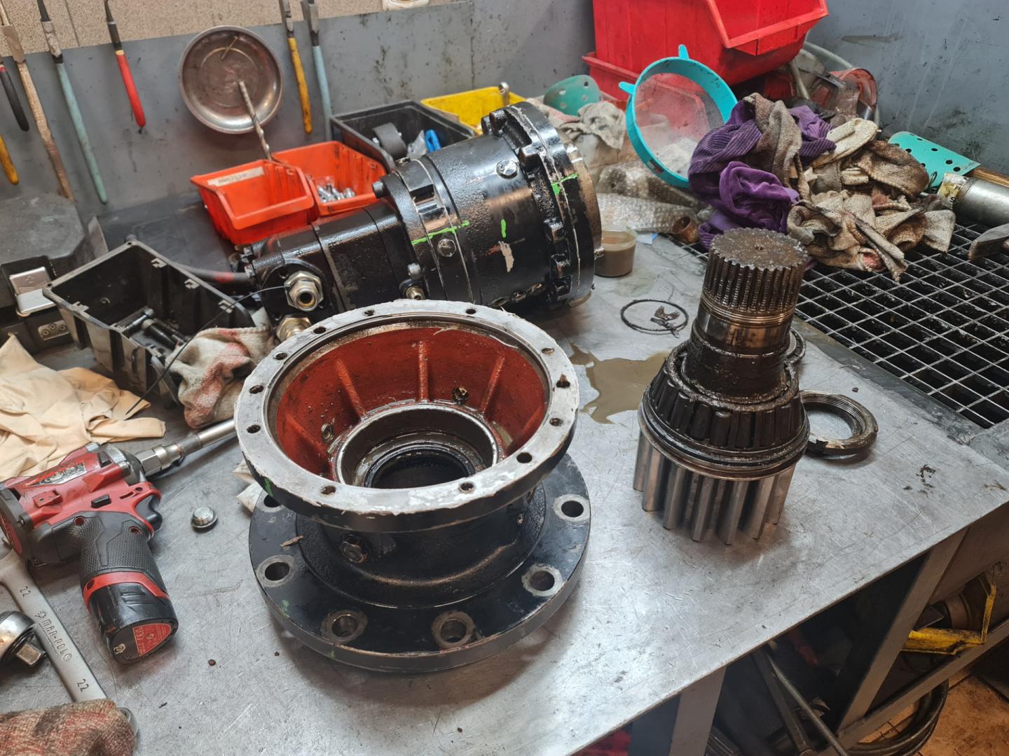Praca stała lub dodatkowa dla Hydrauilka Siłowego Maszyn Budowlanych