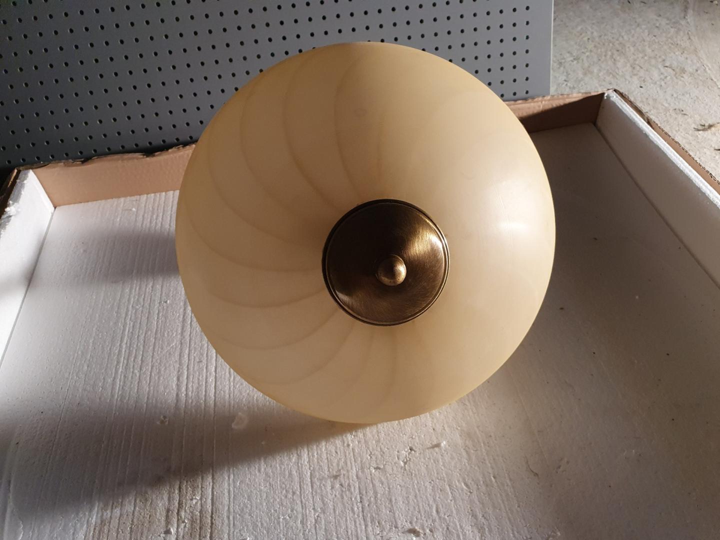Lampa Mia
