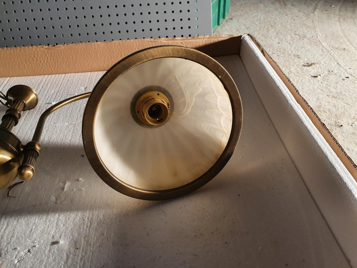 Lampa madzia