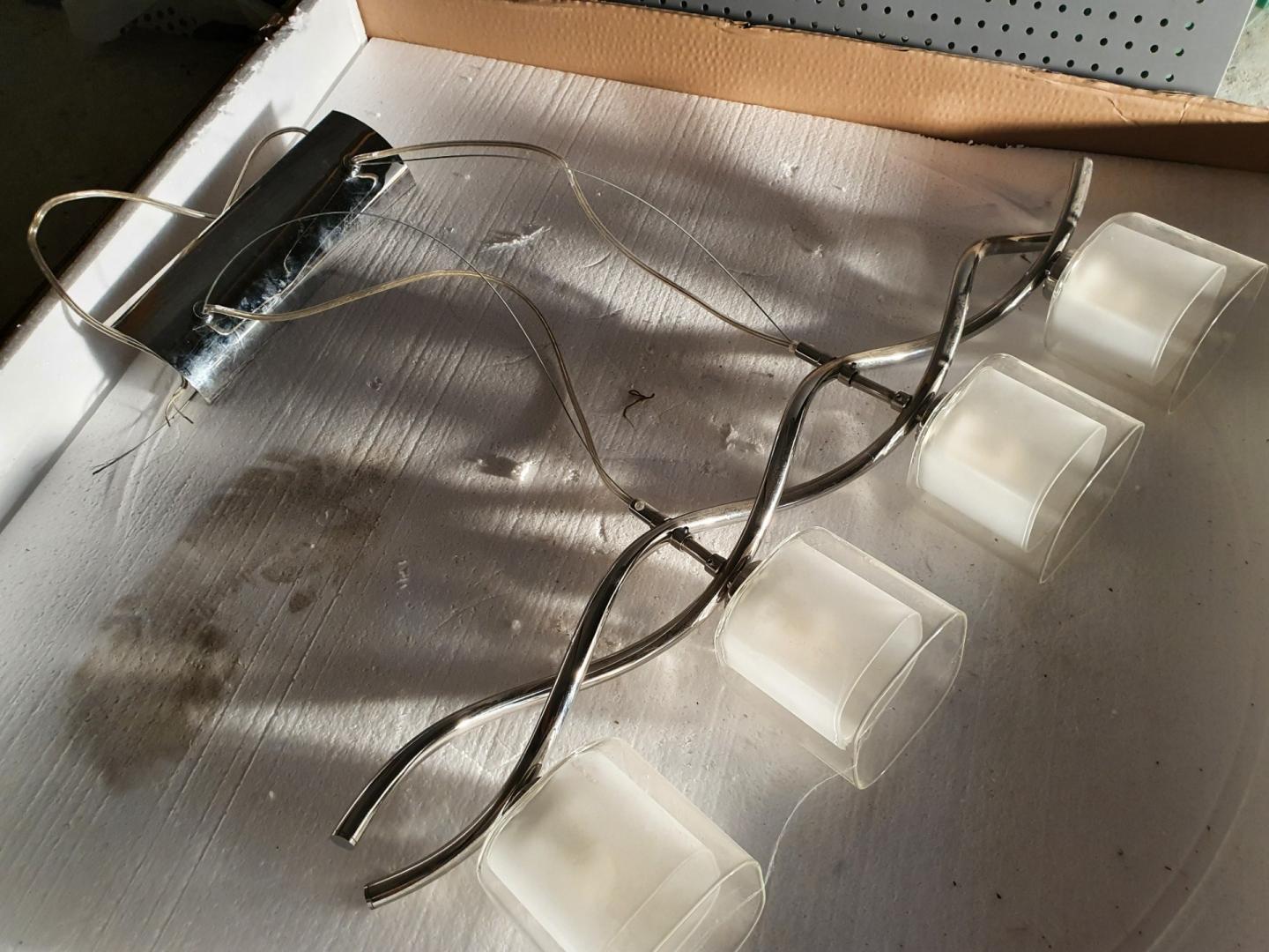 Lampa wisząca do salonu , kuchni