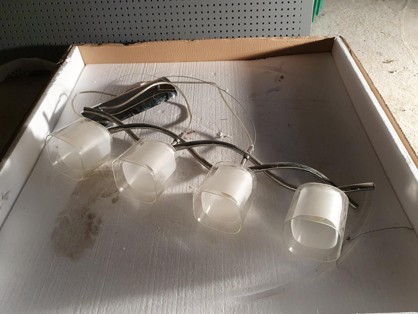 Lampa wisząca do salonu , kuchni