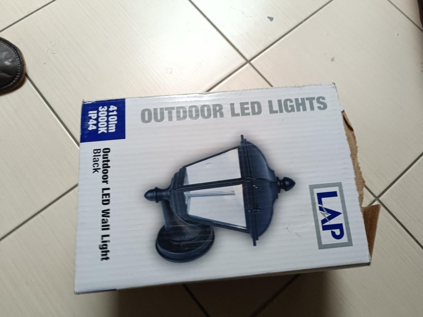 lampy swietlówki.ogrodowe kinkiety uliczne