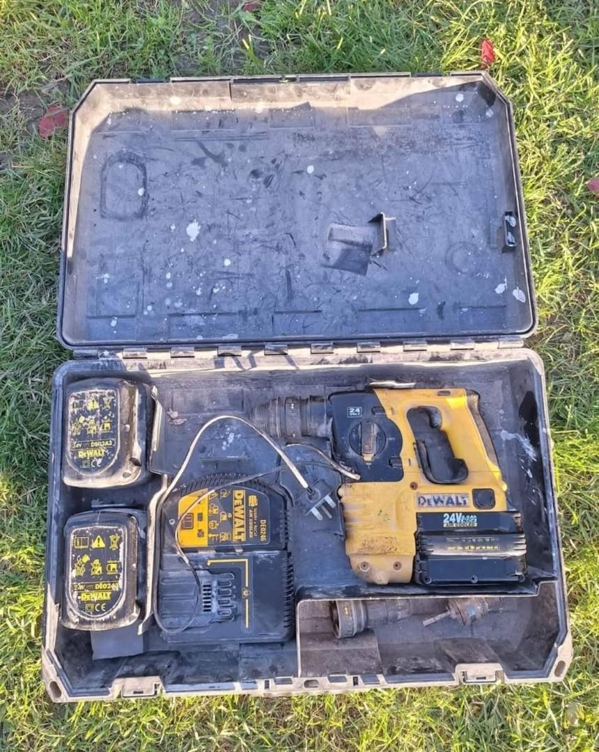 DeWalt młotowiertarka udarowa z funkcją kłócia