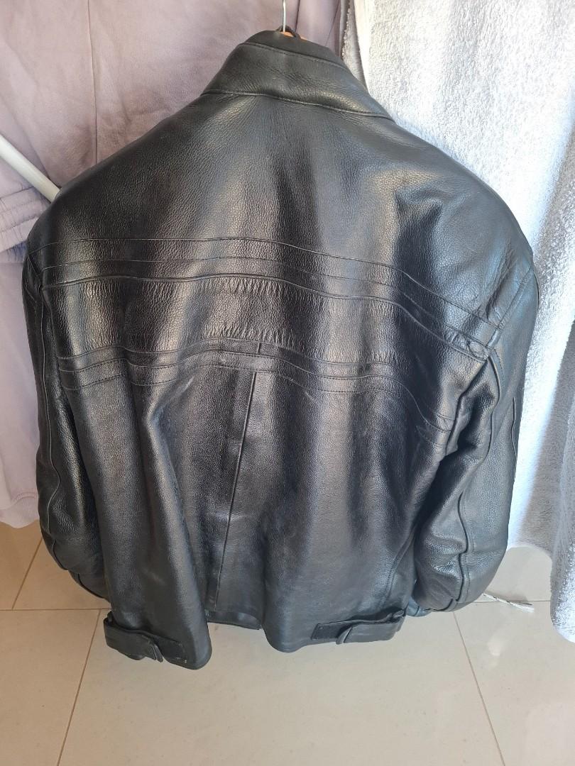 Sprzedam dwie kurtki skurzane na motor