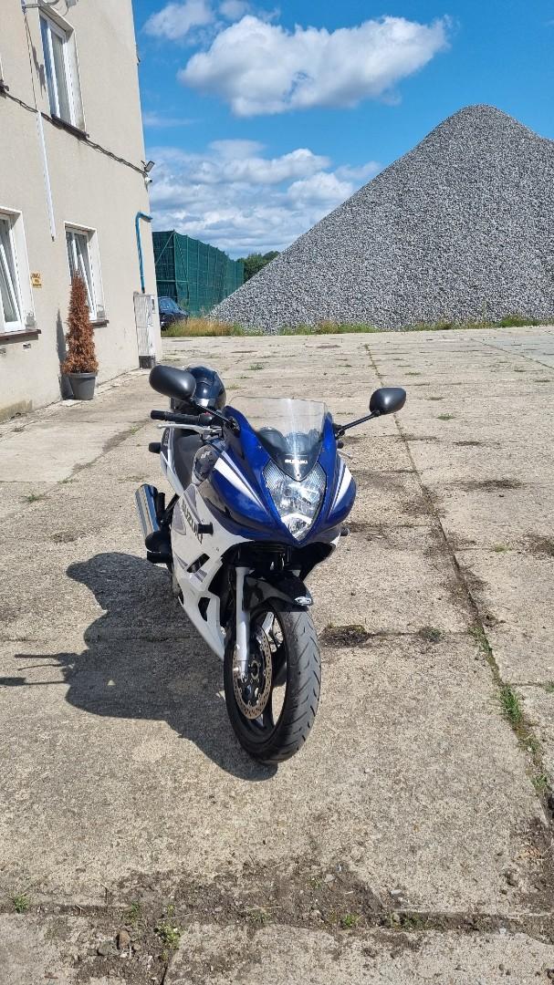Suzuki GS 500 F