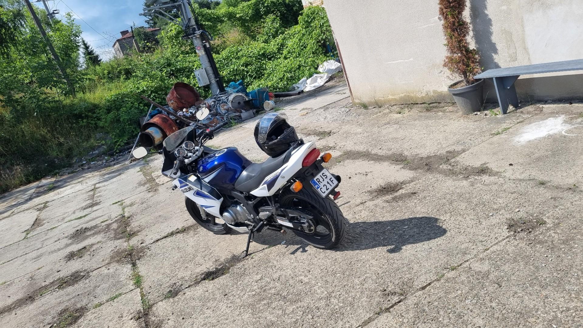 Suzuki GS 500 F
