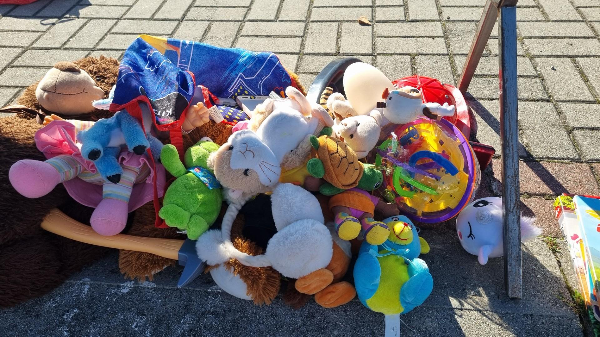 Zabawki i pluszaki