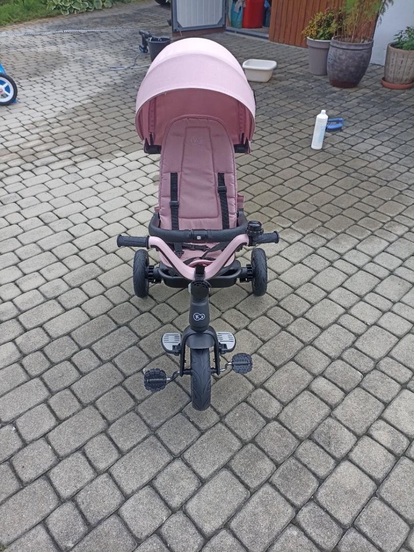 Wózek dziecięcy {rowerowózek}