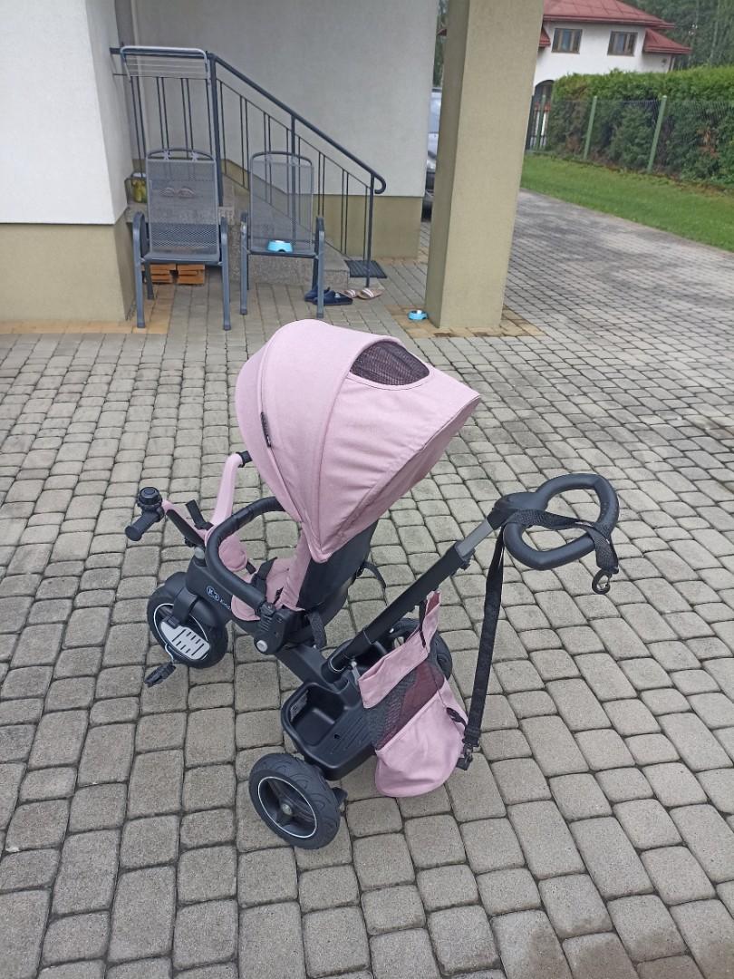 Wózek dziecięcy {rowerowózek}