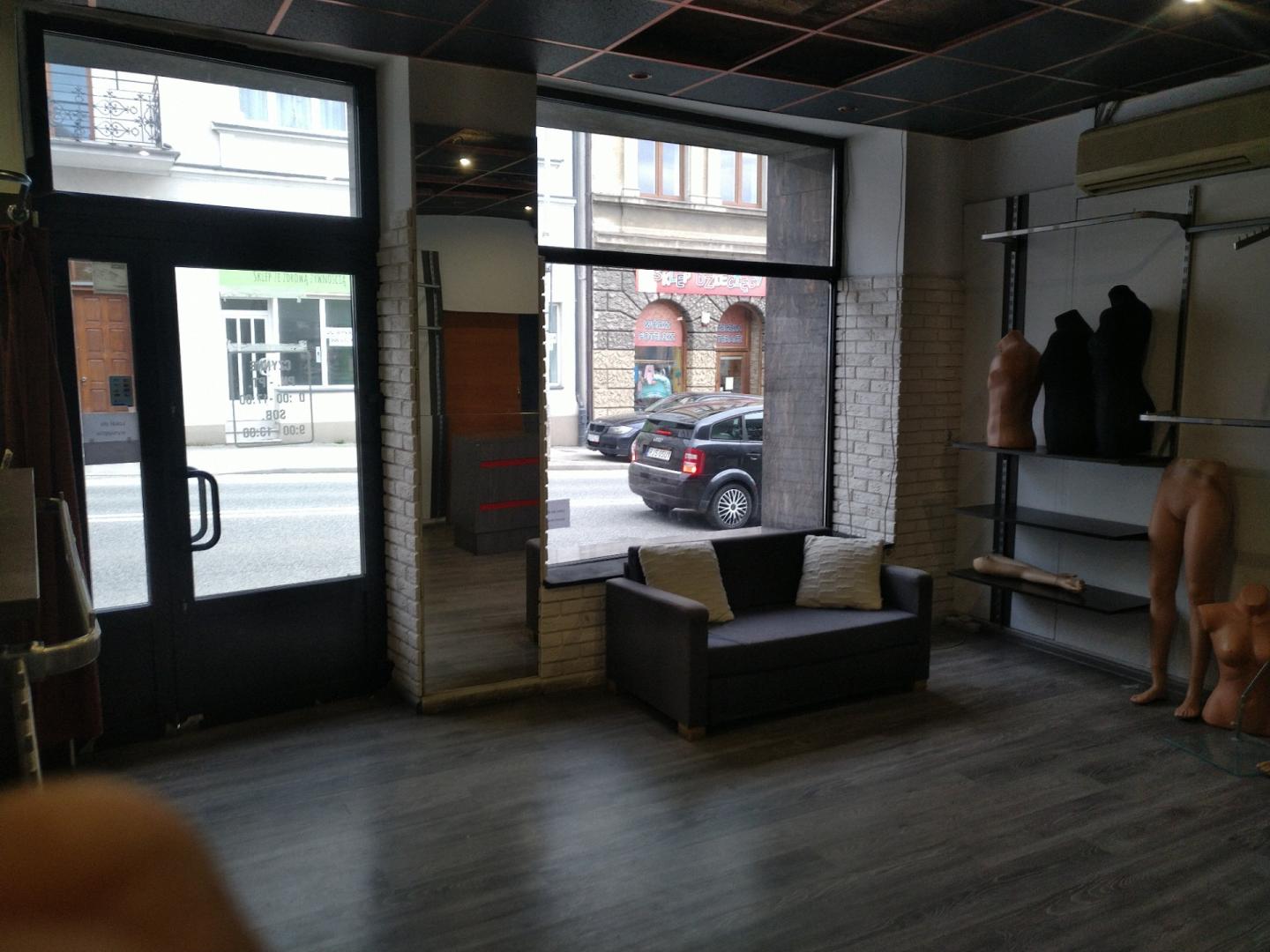 Lokal w Centrum pod salon Fryzjerski 48 m